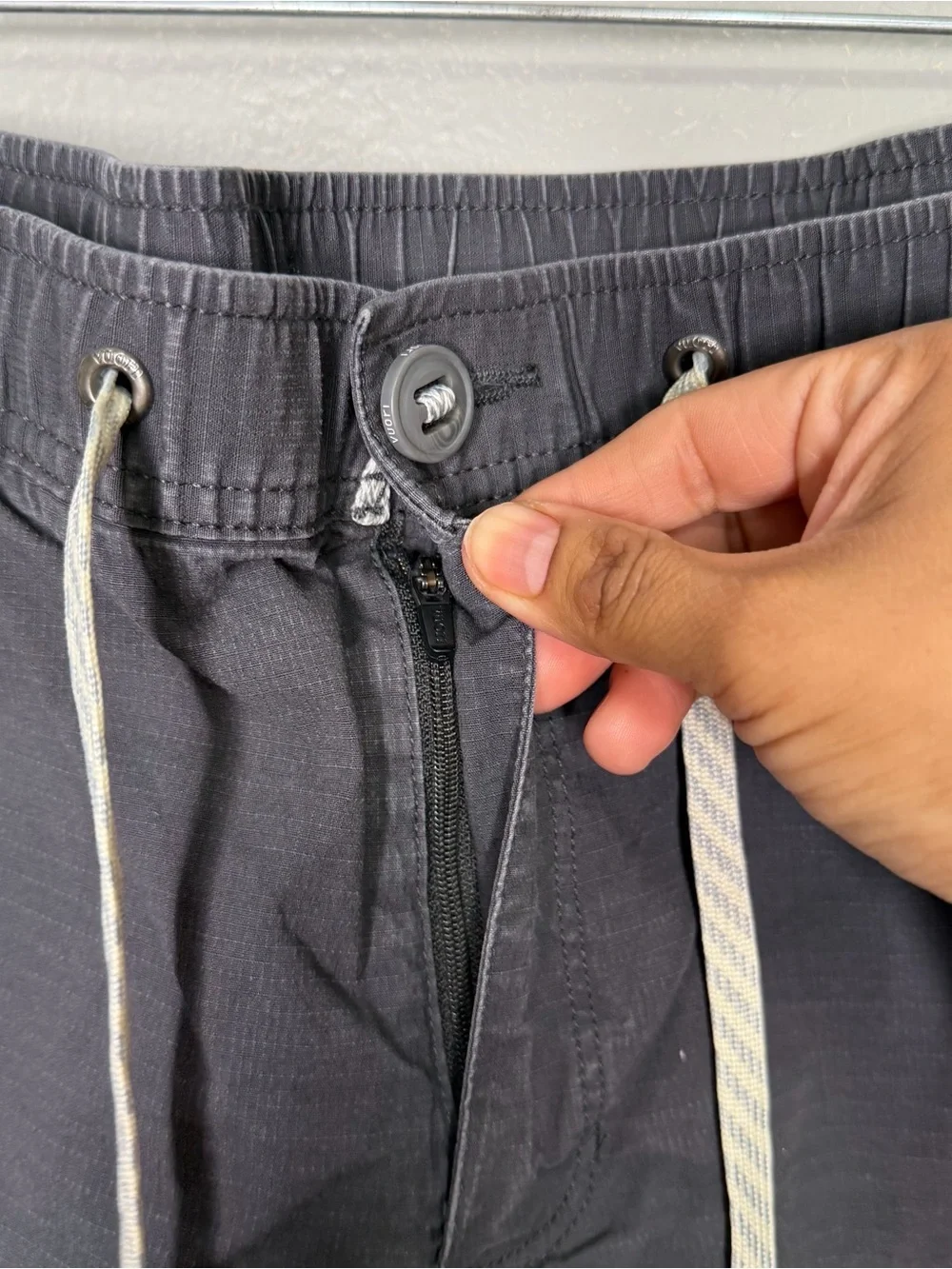 Vuori Shorts Small V370 Ripstop Climber Charcoal Gray 8
